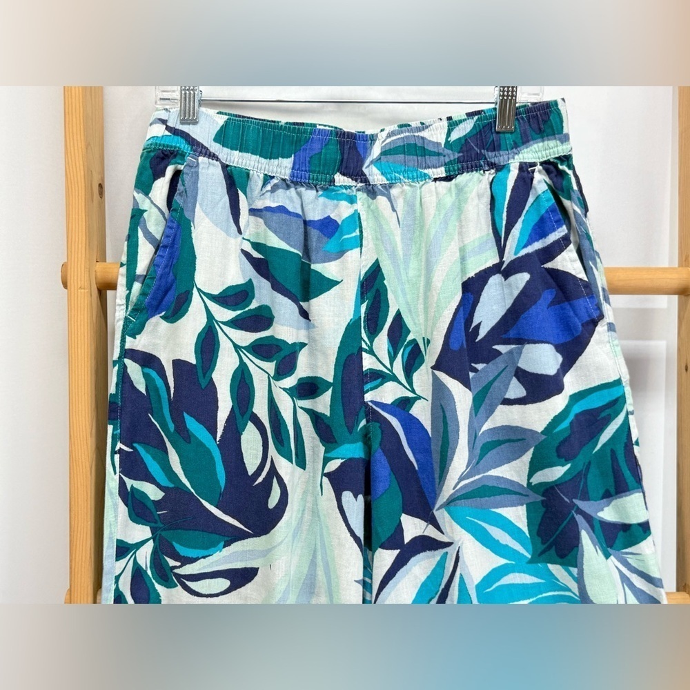 C&C California Blue and white tropical leaf print wide leg crop pants size L - Picture 10 of 10